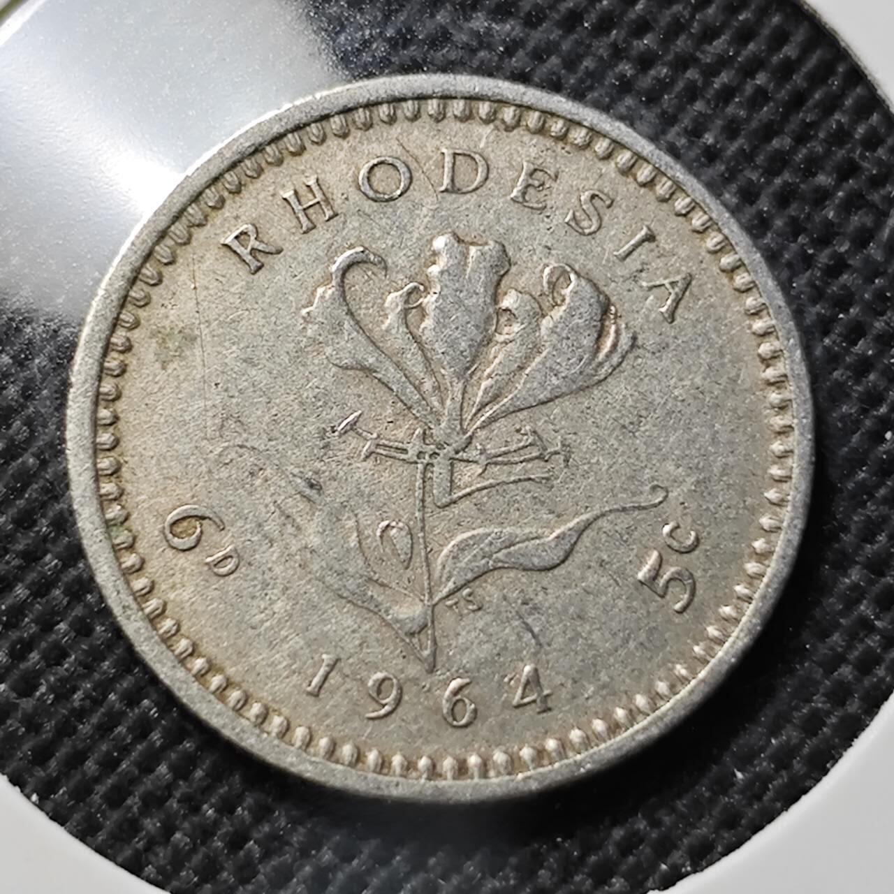 KK钱币收藏小铺  第412期 2月预留时间 周末发货 1964英属罗得西亚6便士