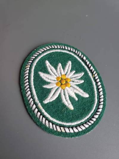 嘉宝良覃世界勋赏第25期拍卖 - 西德山地兵臂章