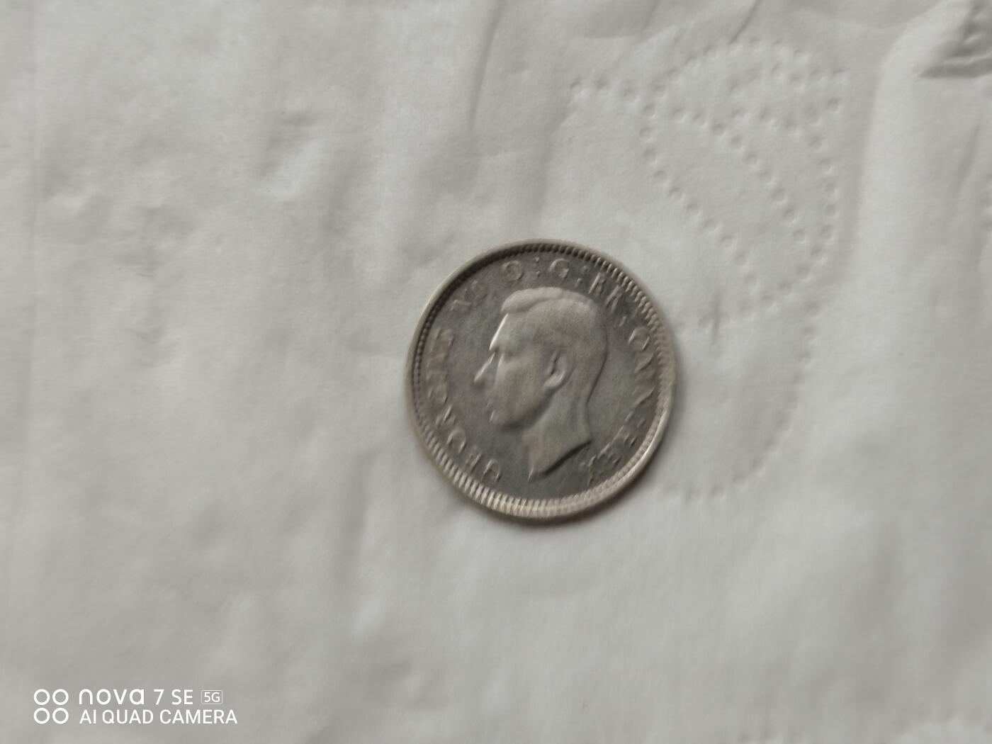 银币 1944年英国三便士小银币