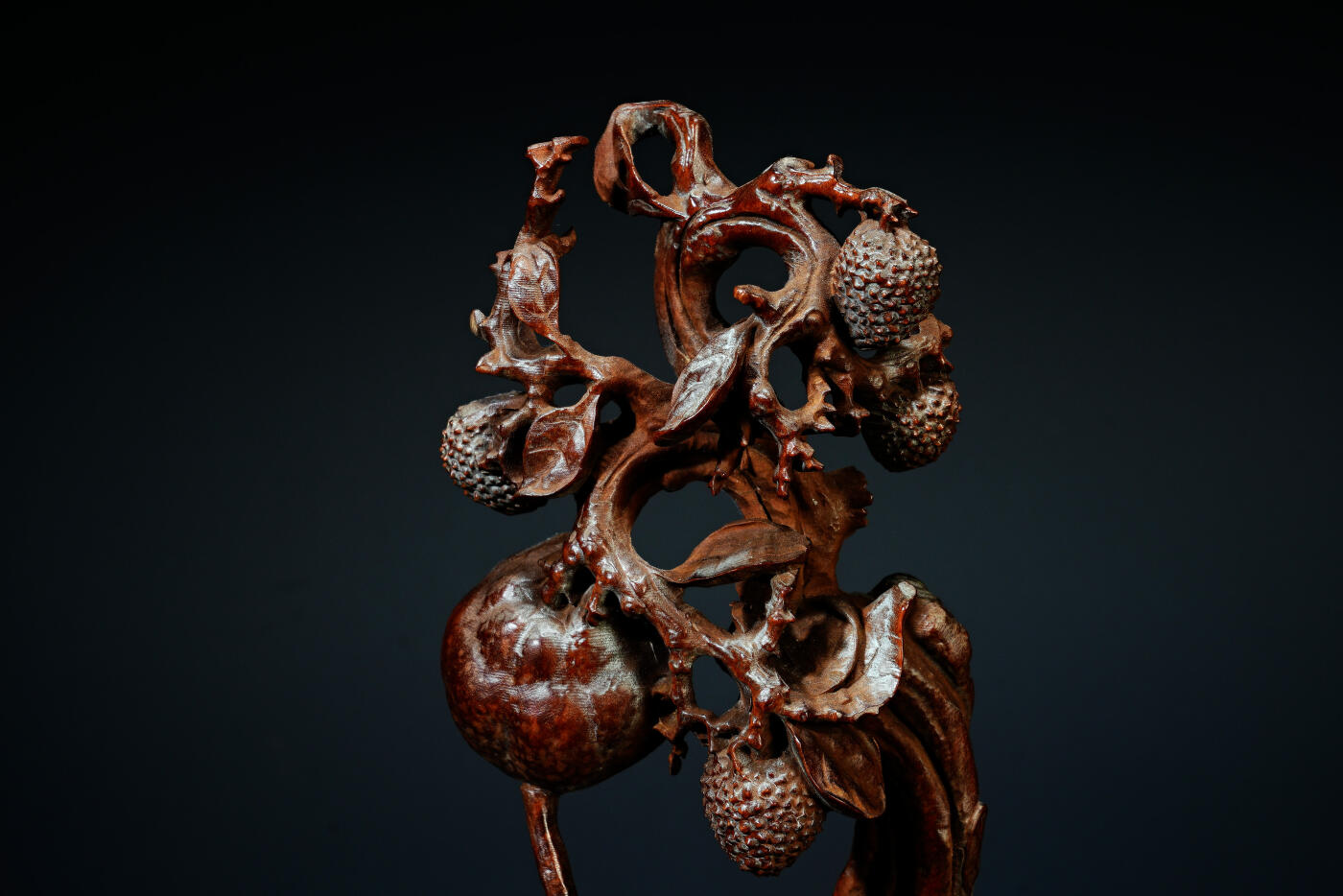 上海都达杂项专场六十七【全场包邮】 清代老黄杨木精雕《硕果累累》摆件95-6