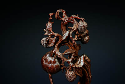 上海都达杂项专场103【全场包邮】  清代老黄杨木精雕《硕果累累》摆件95-6