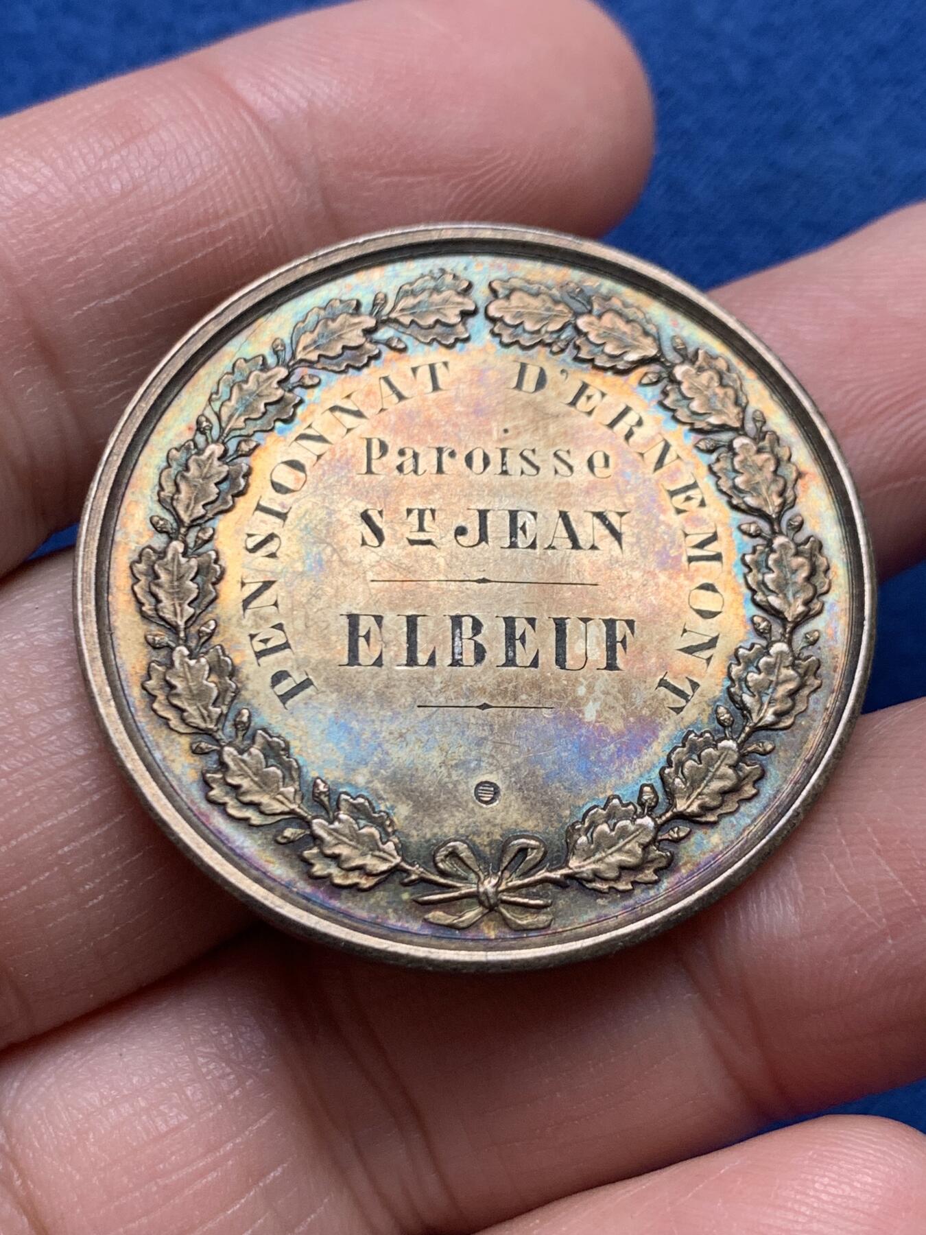 《竞宝斋》第476场 周日，周一 2场连拍 （全场包邮）欢迎送拍 法国德内蒙寄宿学校纪念银章 20.4克 36.5mm 丰饶角银标