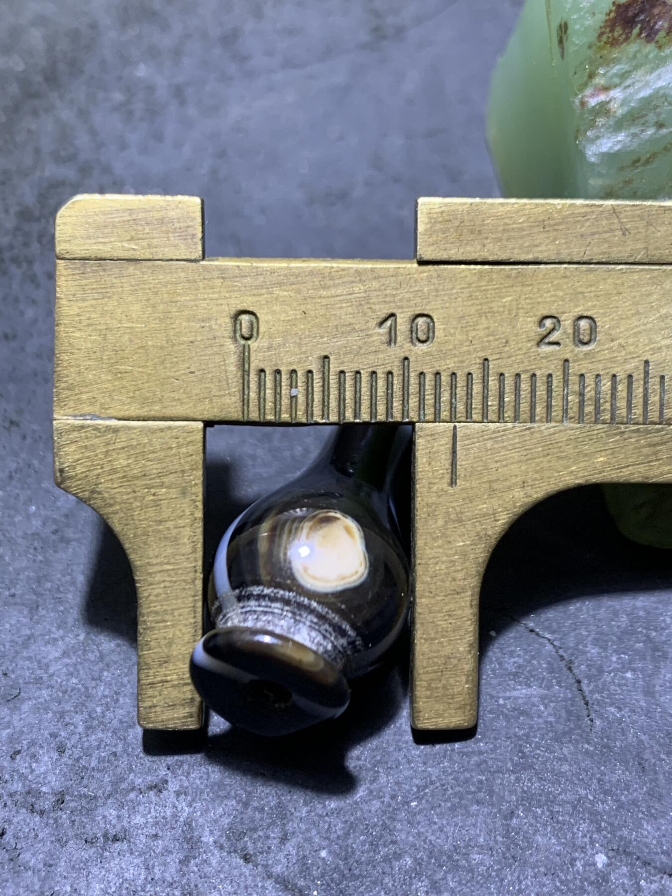 药师玛瑙通货瓶形珠一个！