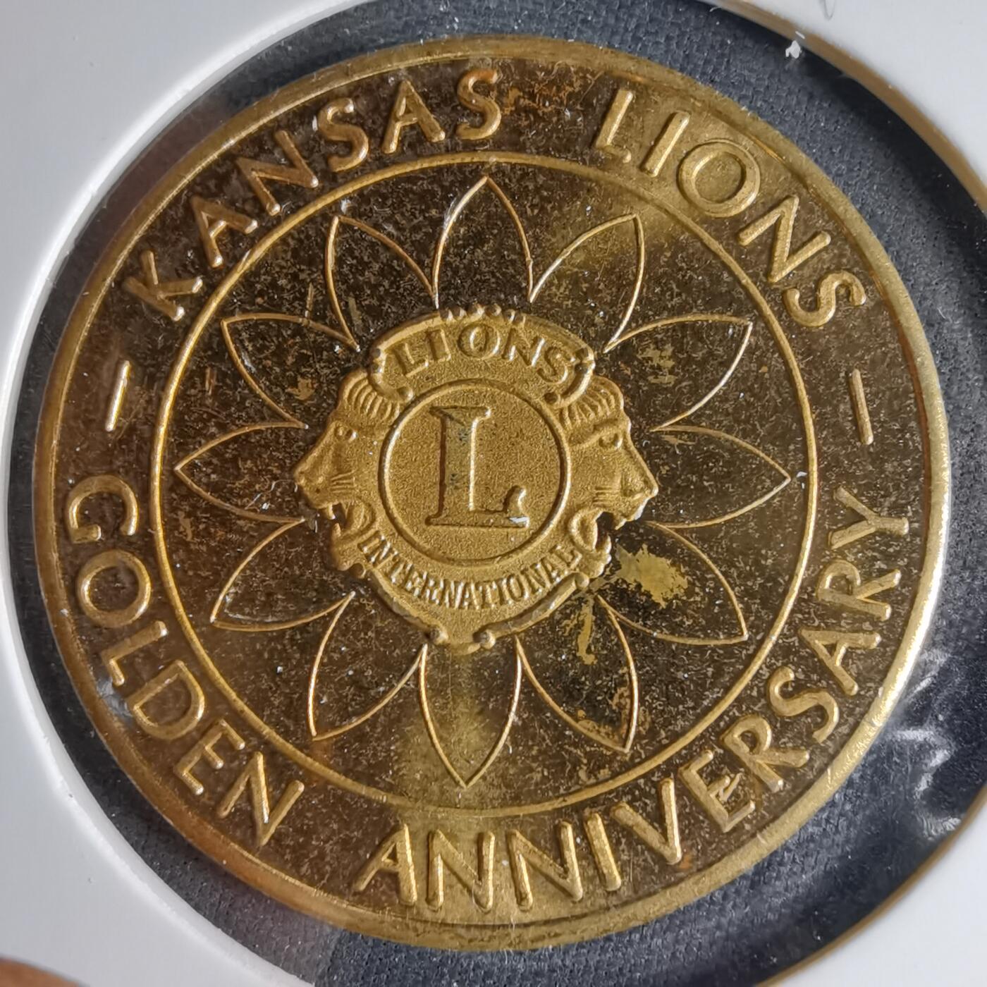 沼泽如烟--第1039场 1969年狮子会纪念章