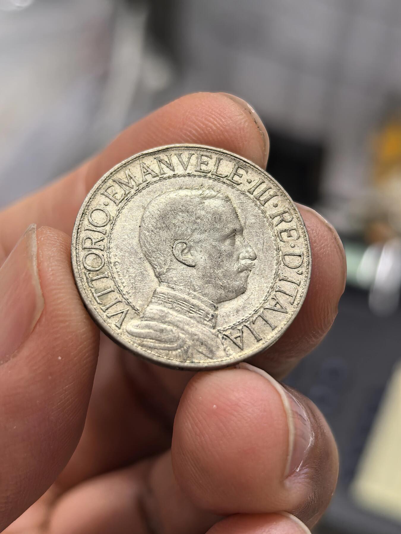 博洋堂世界钱币拍卖第167期（全场包邮） 意大利1913年伊曼纽尔三世1里拉银币 圈版 品相还不错