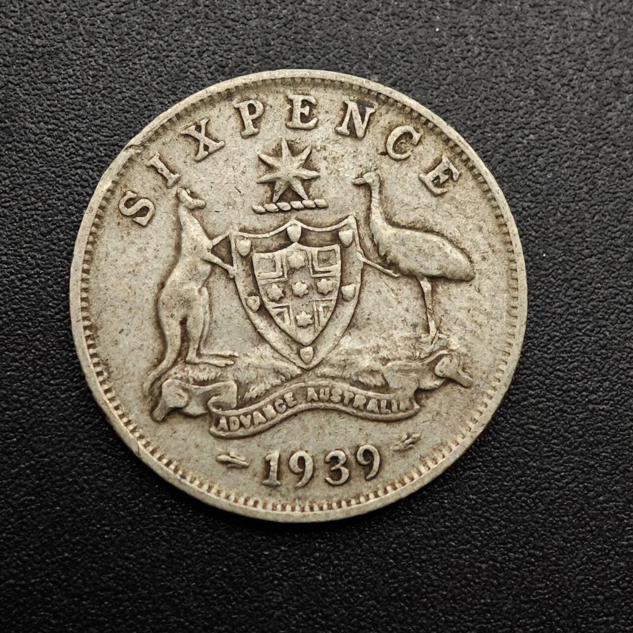 【淘币小摊】实时拍第八百八十六拍   散币场    每周一统一发货 澳大利亚1939年乔治六世6便士银币
