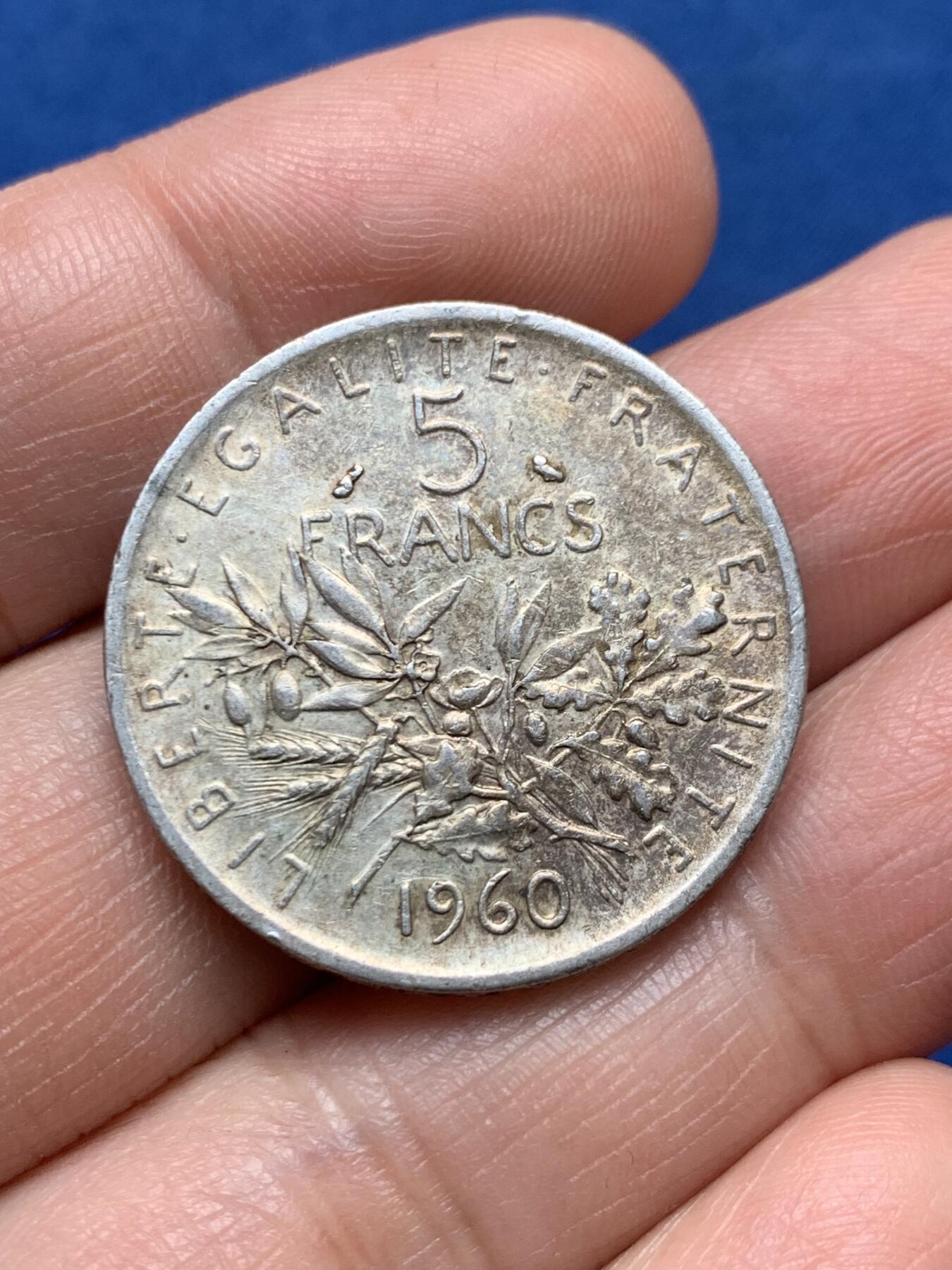 《竞宝斋》第476场 周日，周一 2场连拍 （全场包邮）欢迎送拍 法国1960年播种女神5法郎银币，12.05克，835银