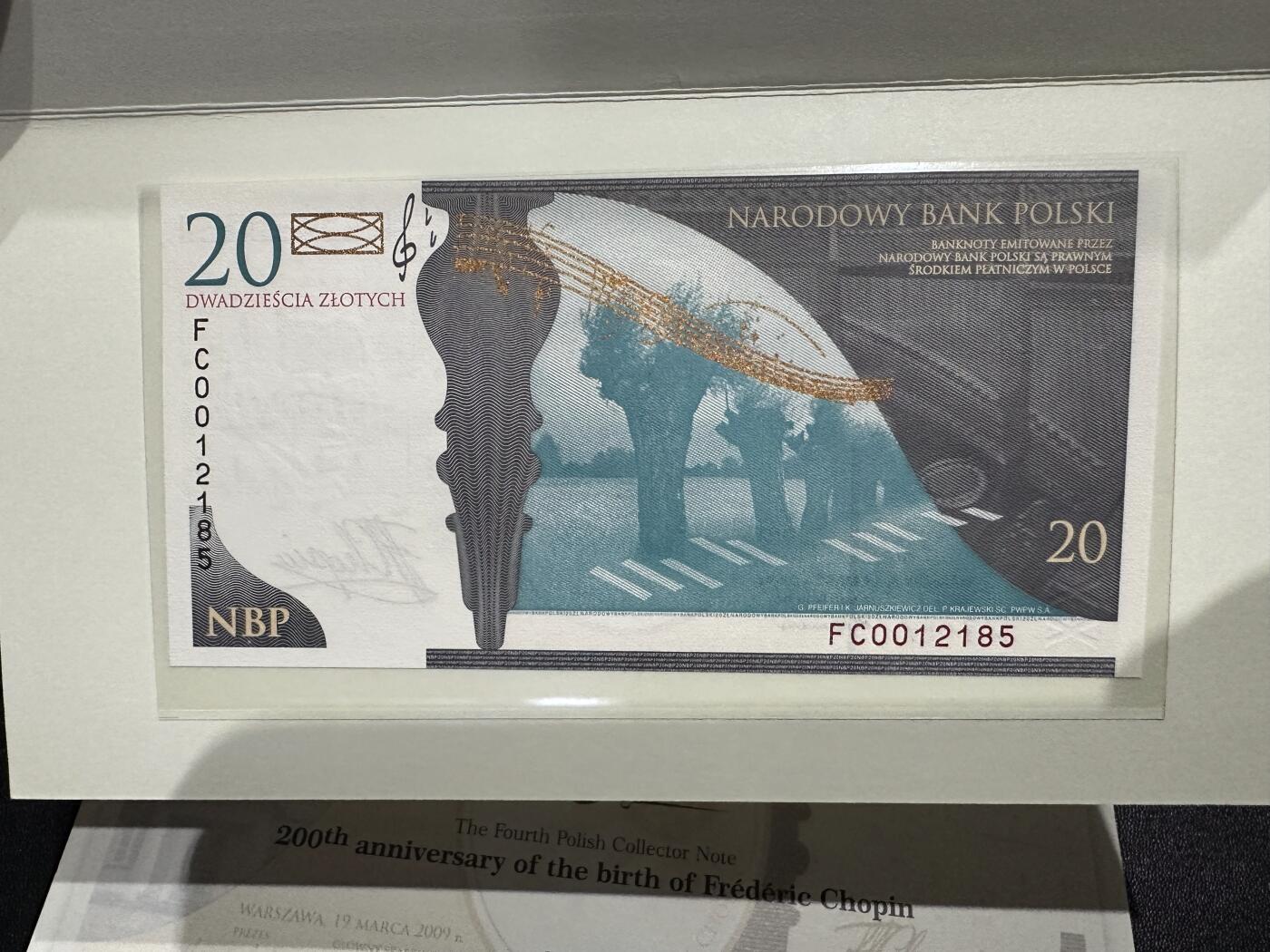 《外钞收藏家》第六百二十二期（精品场）（长期征集拍品、欢迎藏友们联系合作）