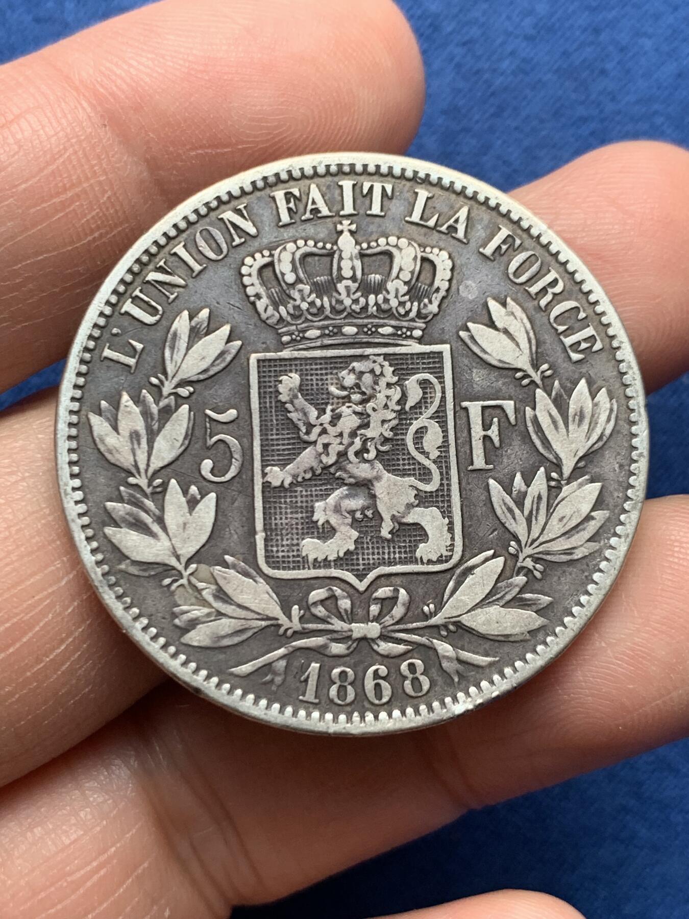 《竞宝斋》第476场 周日，周一 2场连拍 （全场包邮）欢迎送拍 比利时1868年利奥波德二世5法郎银币