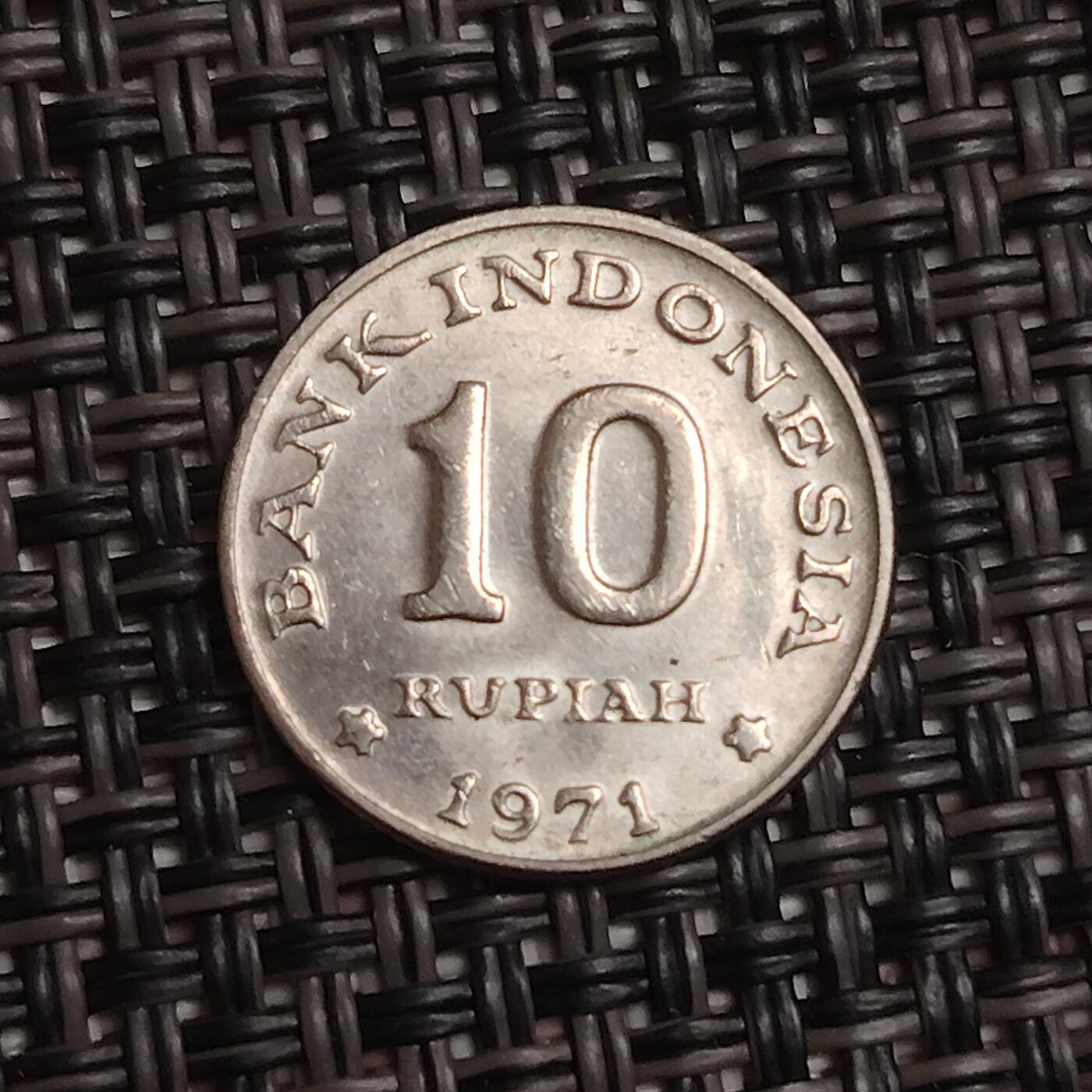 布加迪🐬～世界钱币(上海)🌾第 285 期 /  各国套币和散币