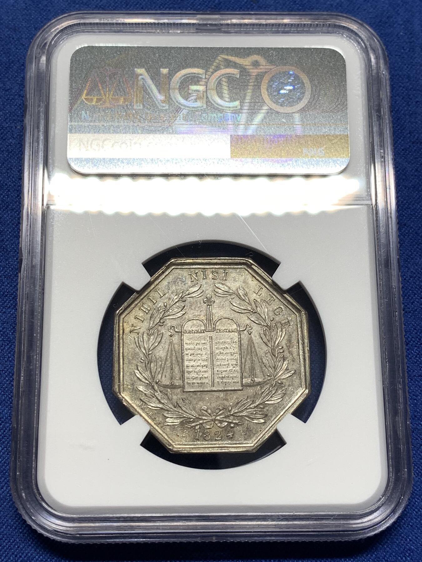 《竞宝斋》第476场 周日，周一 2场连拍 （全场包邮）欢迎送拍 NGC MS63 法国1824年普罗万公证人银质八角代币，少见款，手指边铭。