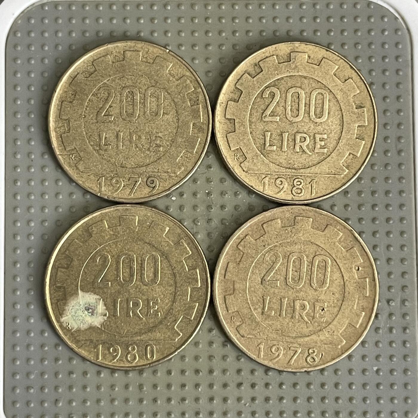 2026年第41场各国散币拍卖（总第191场） 意大利200里拉4枚