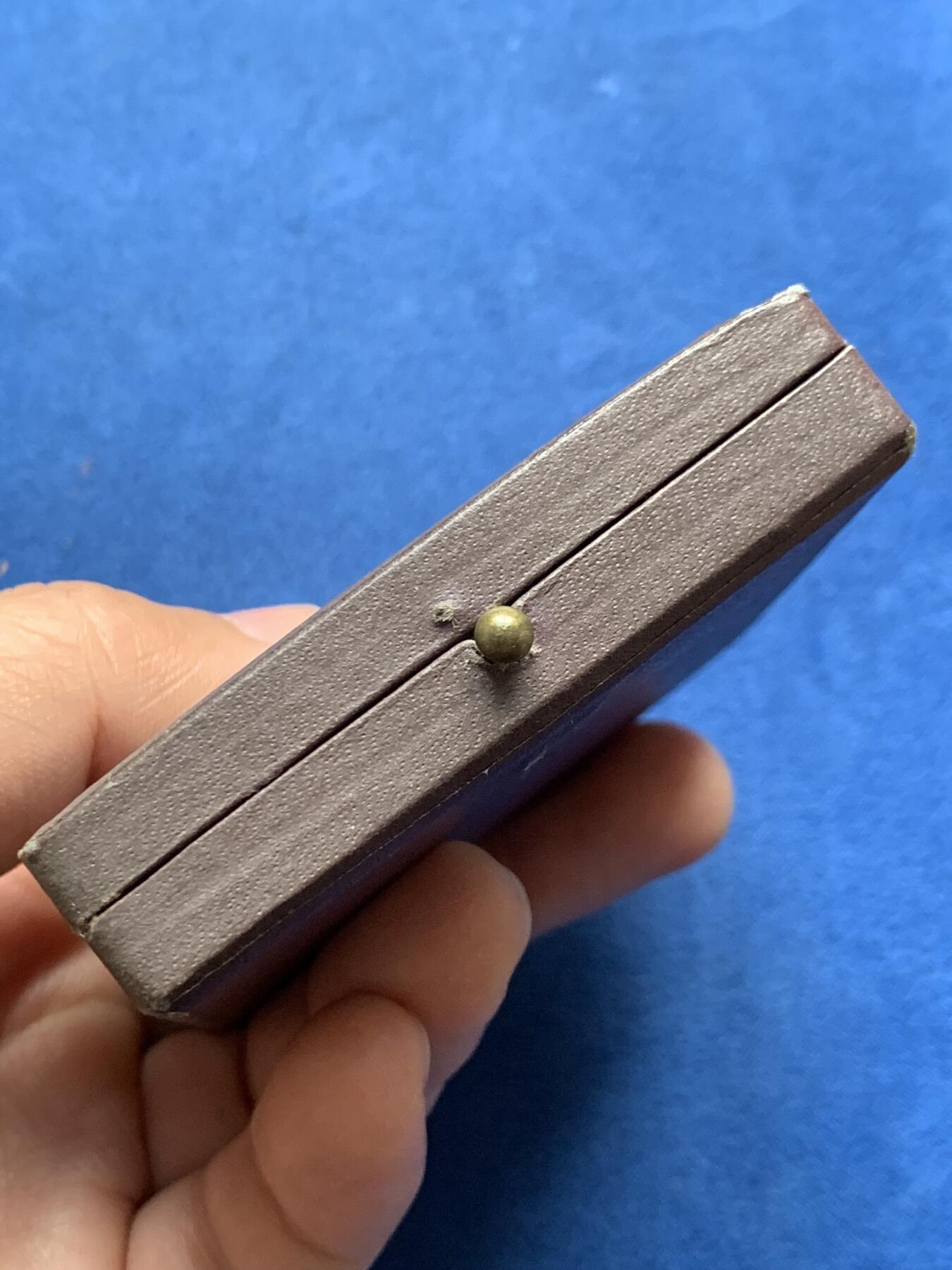 《竞宝斋》第476场 周日，周一 2场连拍 （全场包邮）欢迎送拍 法国诺曼底博尔贝克市镀金铜章 59.2克 50.2mm 丰饶角铜标 带盒