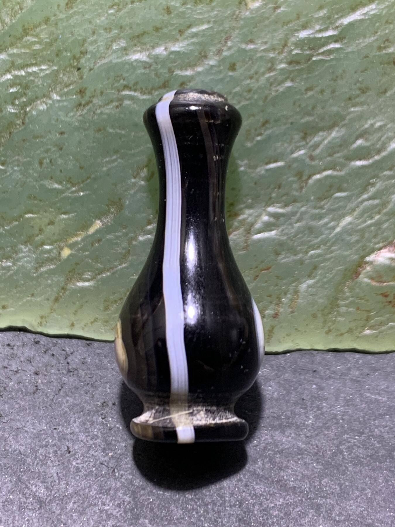 药师玛瑙通货瓶形珠一个！