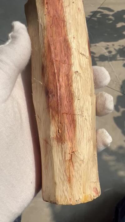 零元拍：  海南黄花梨。尺寸约145/45MM