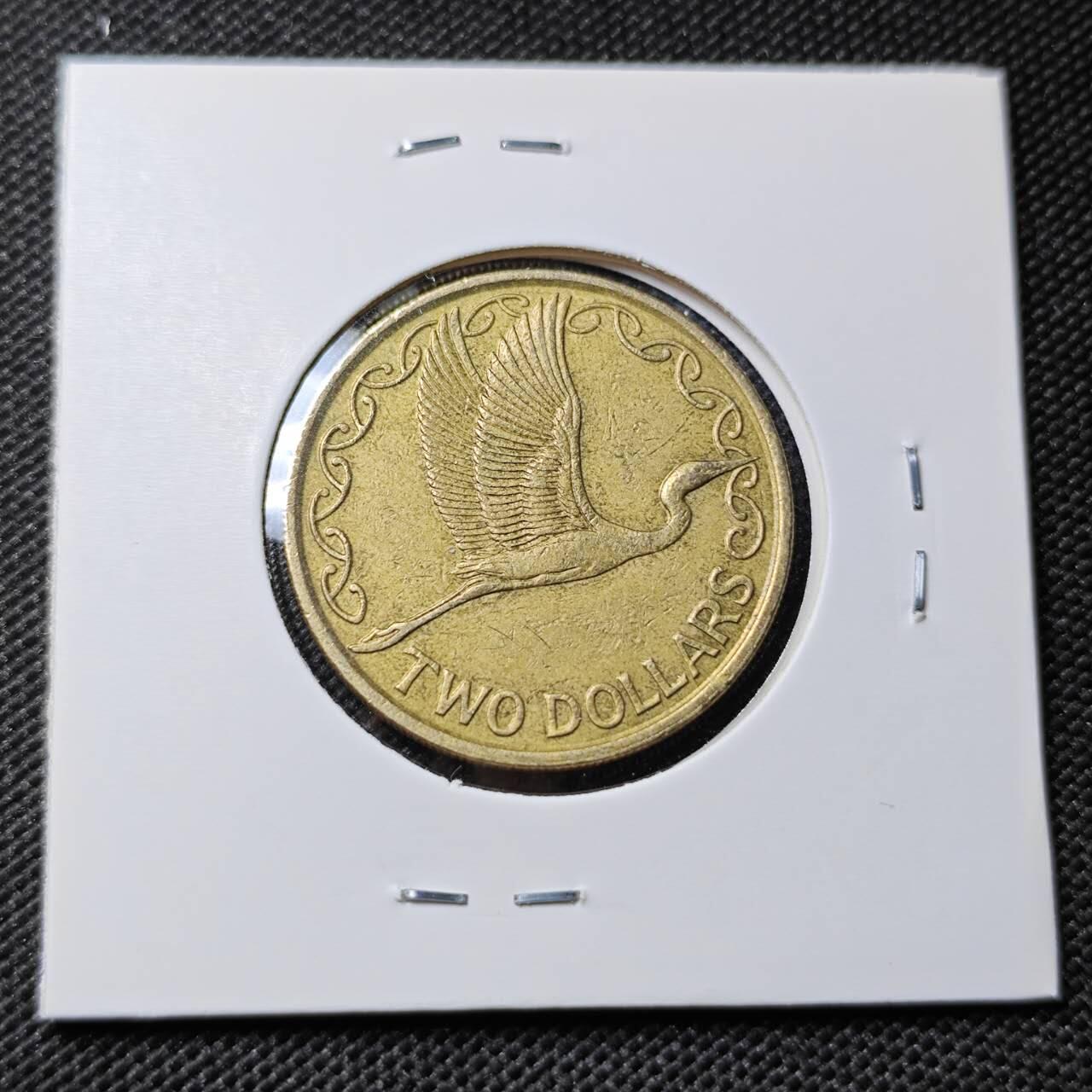 KK钱币收藏小铺  第412期 2月预留时间 周末发货 1990新西兰2元