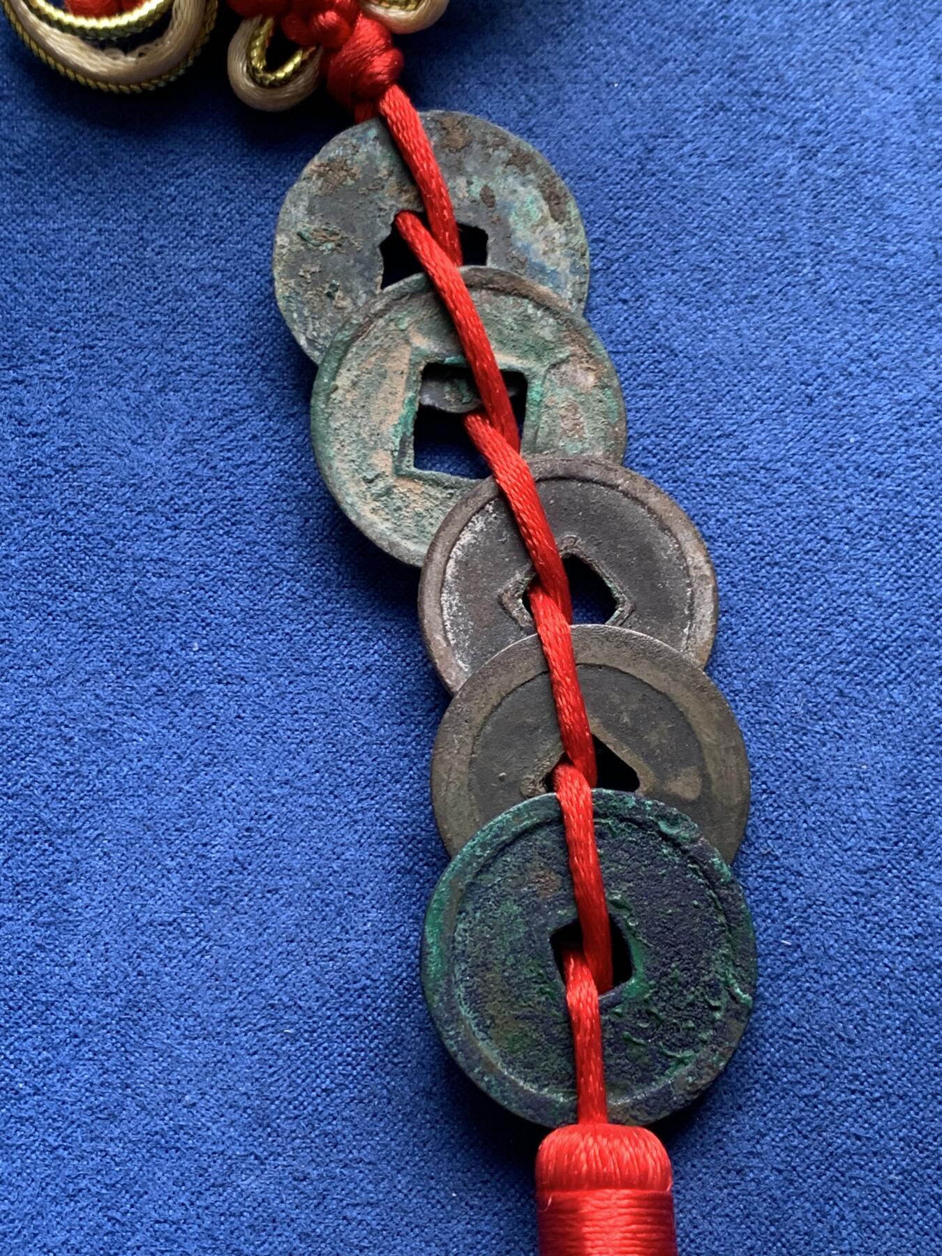 《竞宝斋》第476场 周日，周一 2场连拍 （全场包邮）欢迎送拍 大五帝挂饰一串