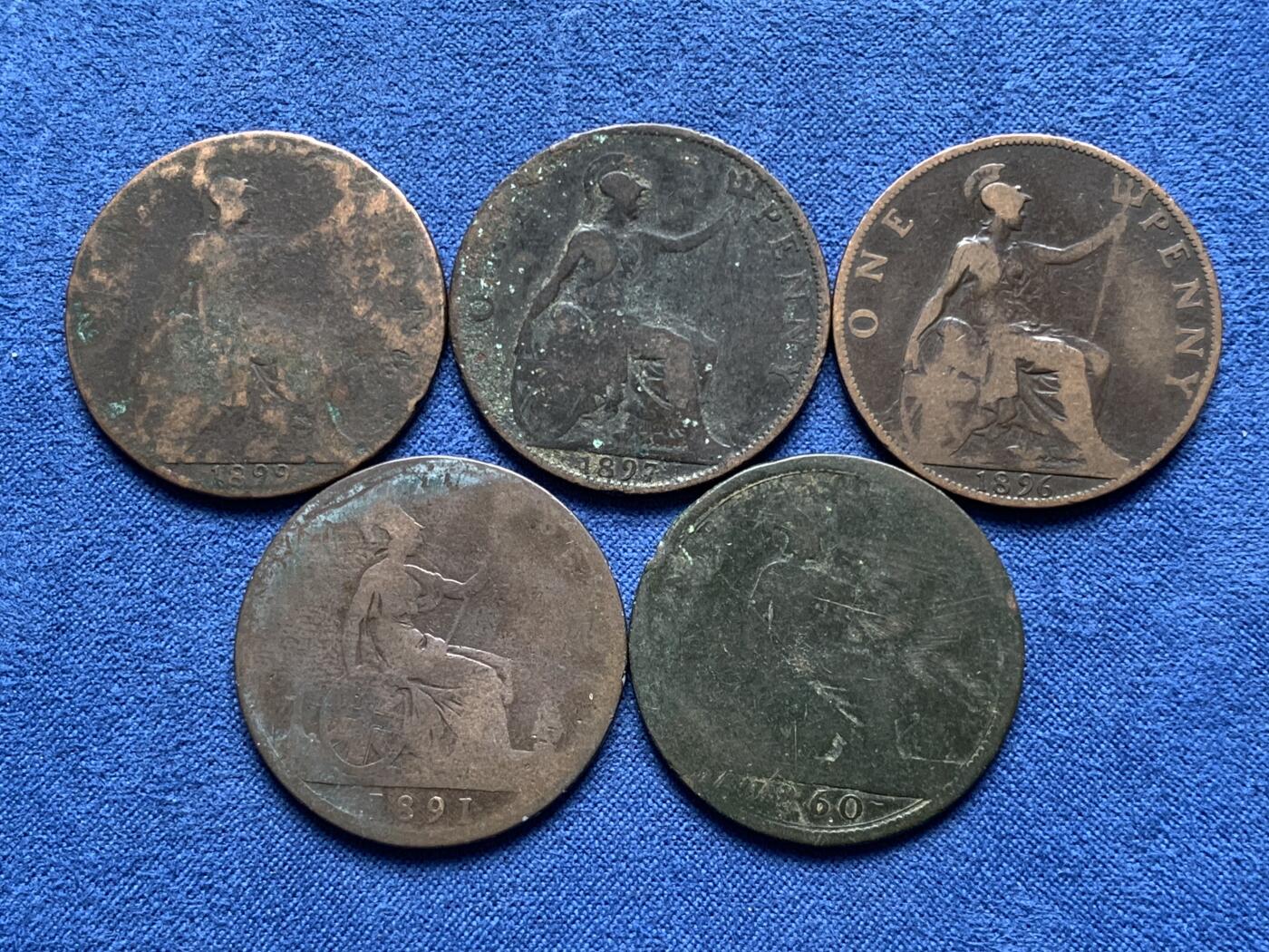 《竞宝斋》第476场 周日，周一 2场连拍 （全场包邮）欢迎送拍 五枚一组 英国 1860-1899年 维多利亚早期便士，充分流通品，含少见圈版年轻小维