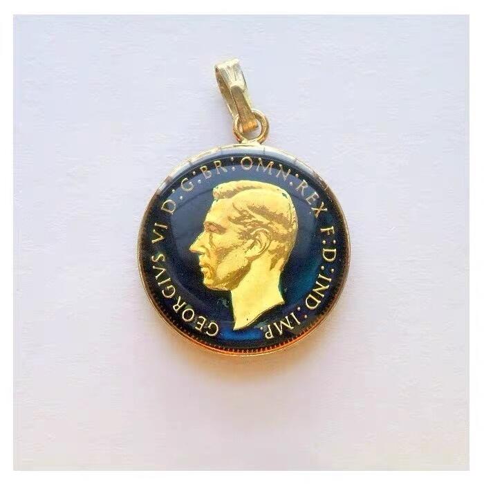 纯手工 英国1937年 乔治六世 珐琅彩镀金高浮雕精制币章吊坠 20MM