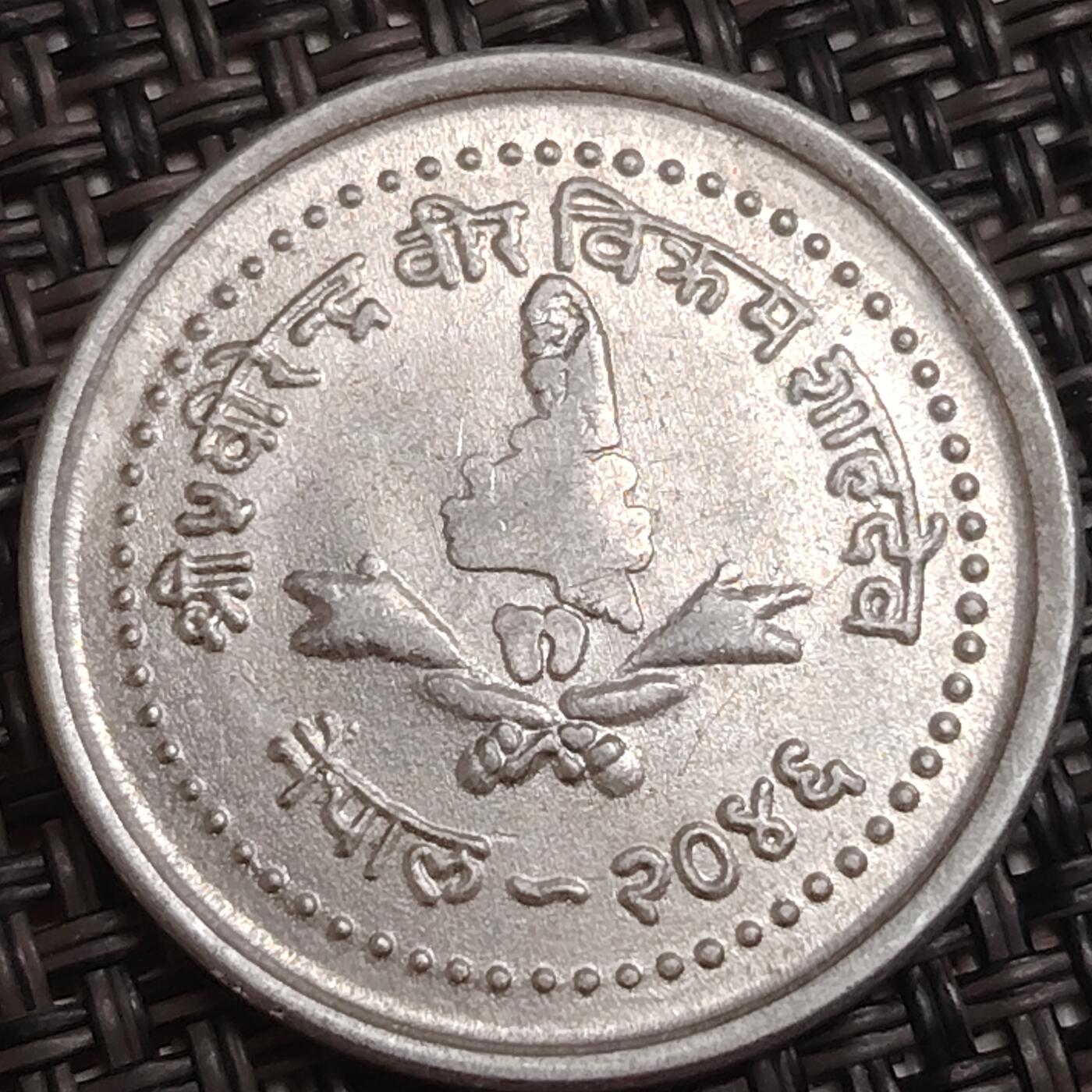 布加迪🐬～世界钱币(上海)🌾第 285 期 /  各国套币和散币