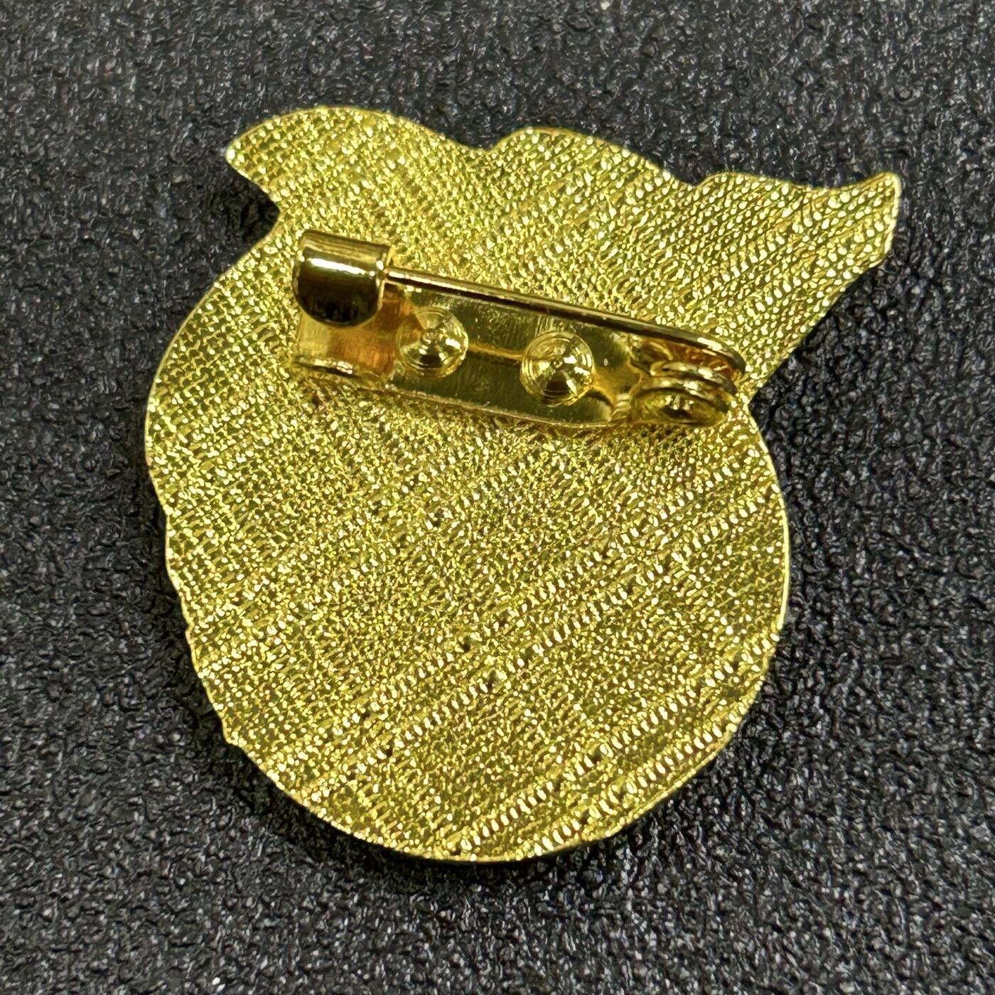 西秦中古拍卖第八十二期  越南共青团证章