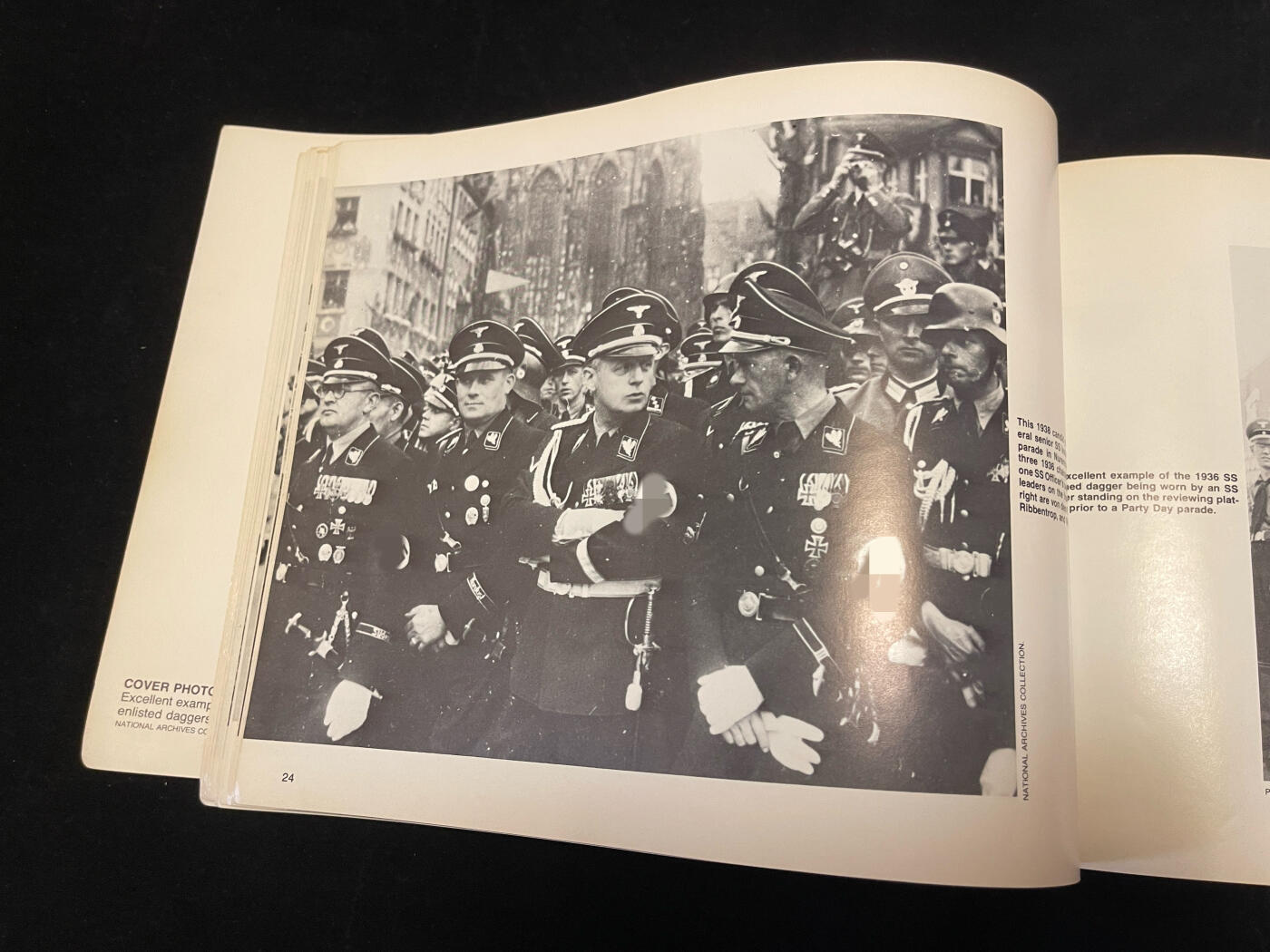 专场 德国二战时期刀剑佩戴图册 64页 很多少见组织佩刀实带图片