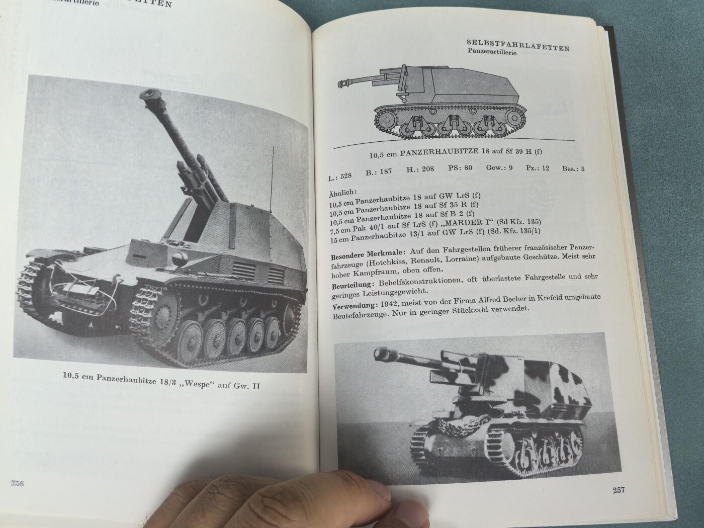 盛世勋华——号角文化勋章邮票专场拍卖第311期 德语版 德国坦克装甲车辆1926-1945 厚达346页