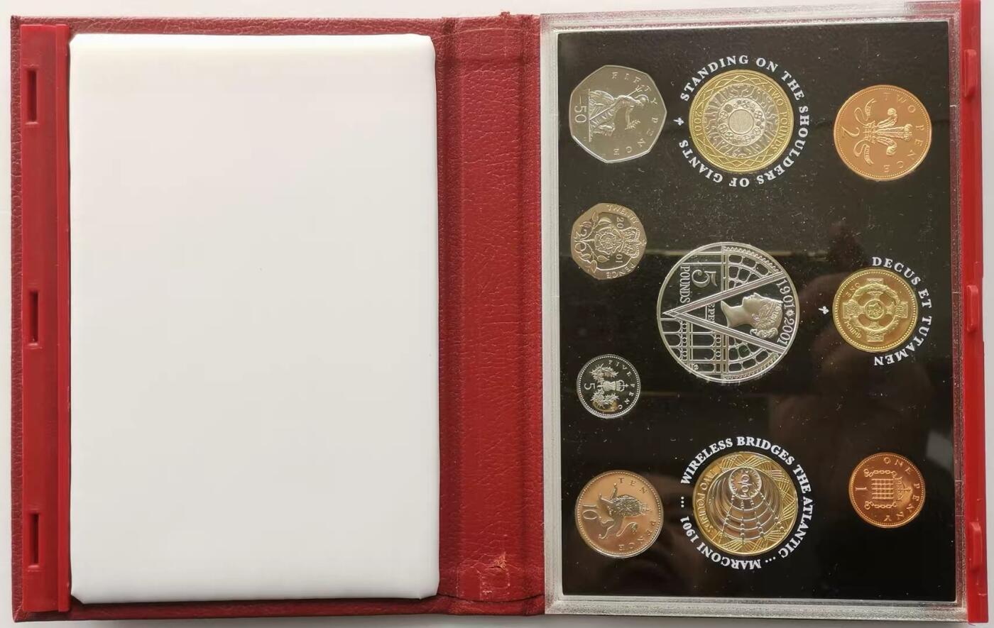 精品币专拍场 红皮册 英国2001年精制硬币10枚套币含女王登基5镑纪念币 无证书