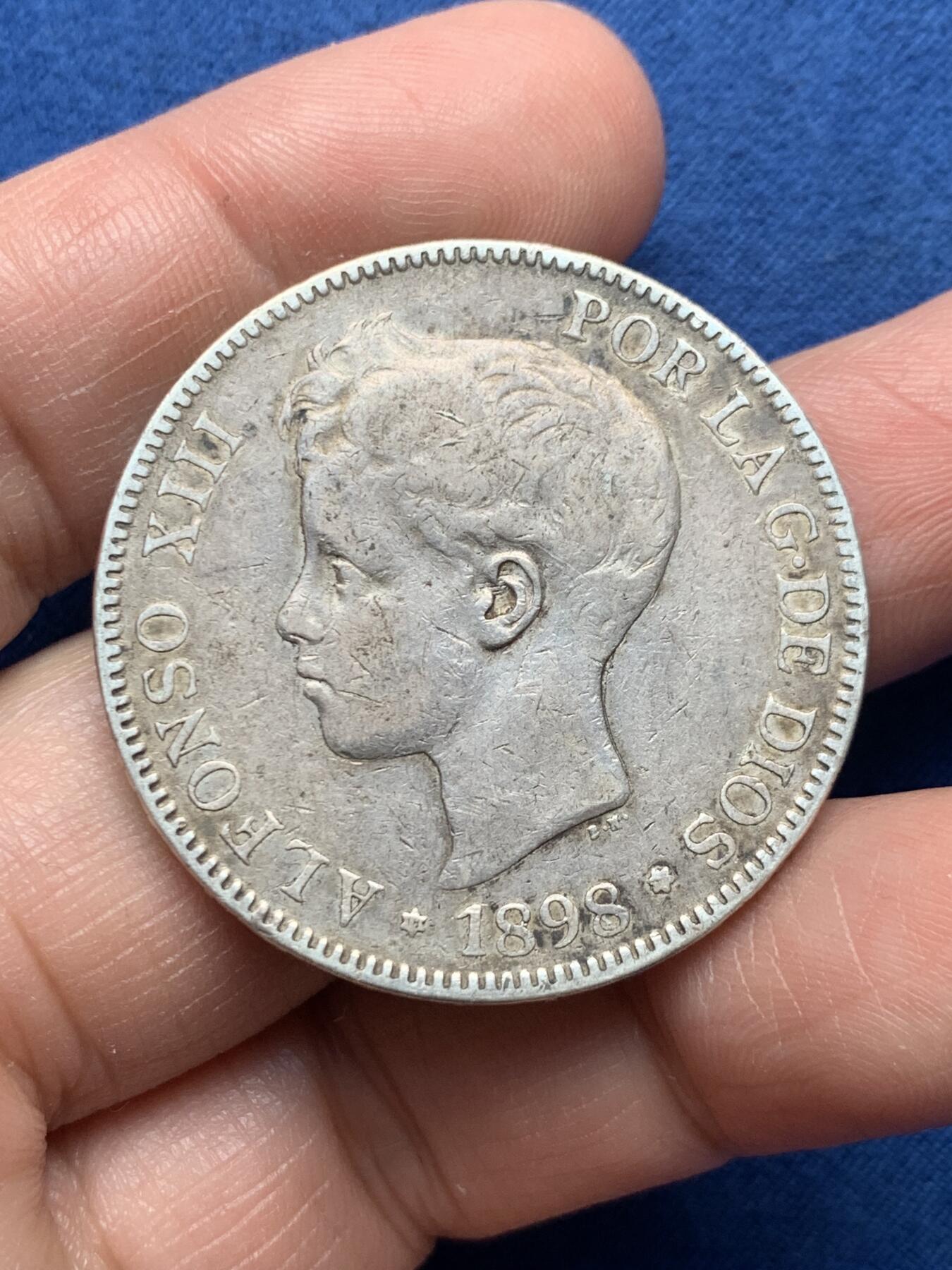 《竞宝斋》第476场 周日，周一 2场连拍 （全场包邮）欢迎送拍 西班牙 1898年 阿方索少年头5比塞塔银币