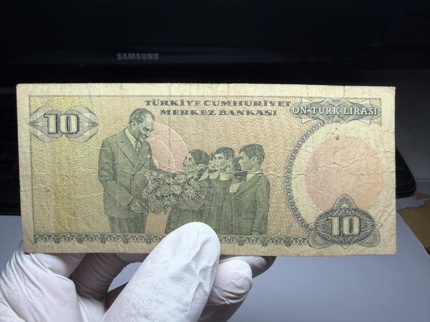 2026年集古藏今外币拍卖第三期-第10场—（总第320拍-纸币专场），本期拍完结算一次，发货时间2-3天，休息几天后继续新的一期拍卖。 1970年土耳其10里拉