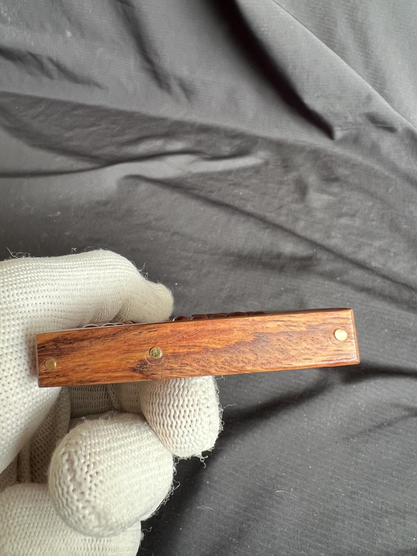 零元拍：“算盘一响，黄金万两”海南黄花梨七档小算盘。尺寸：92/60.5MM