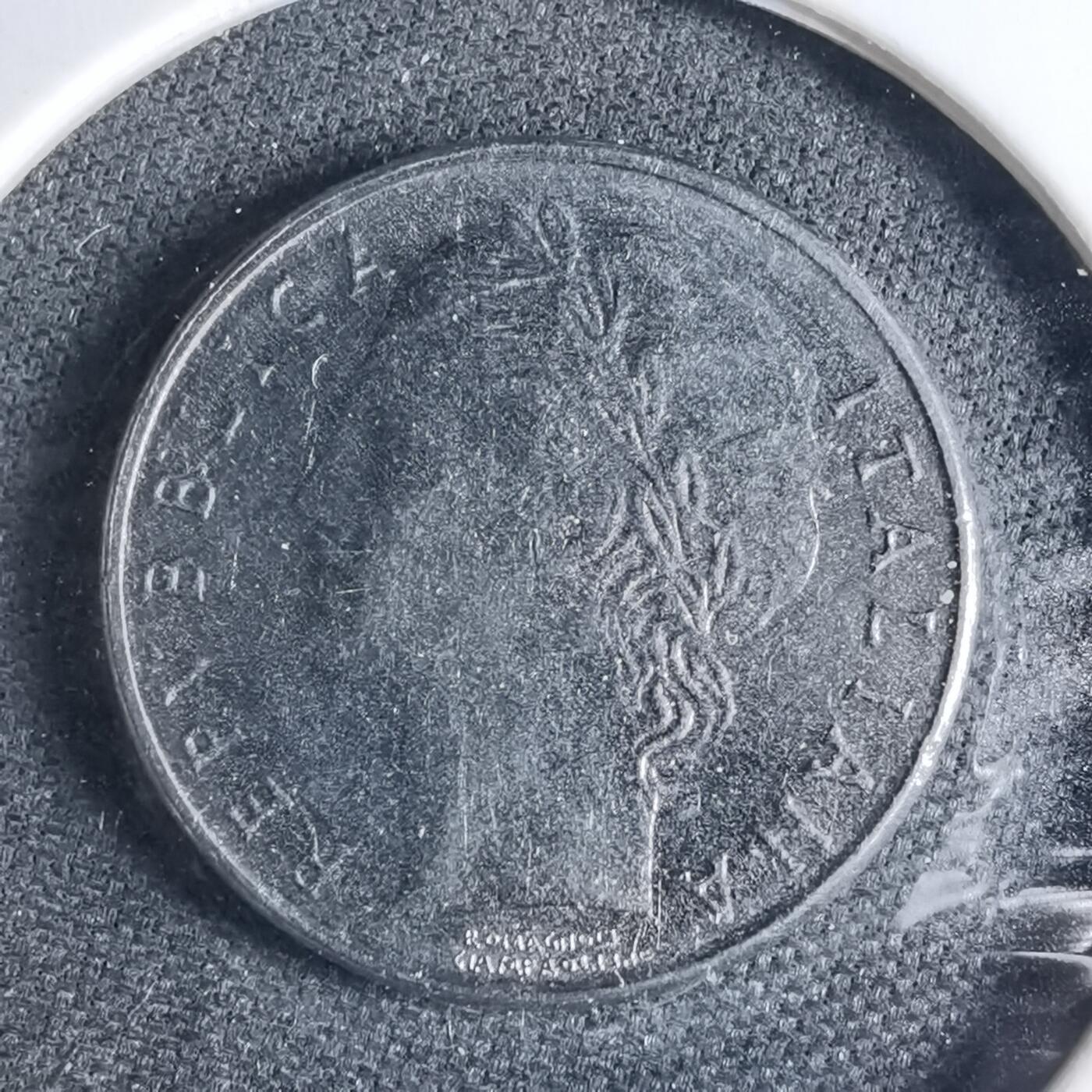 沼泽如烟--第1040场 意大利1990年100里拉