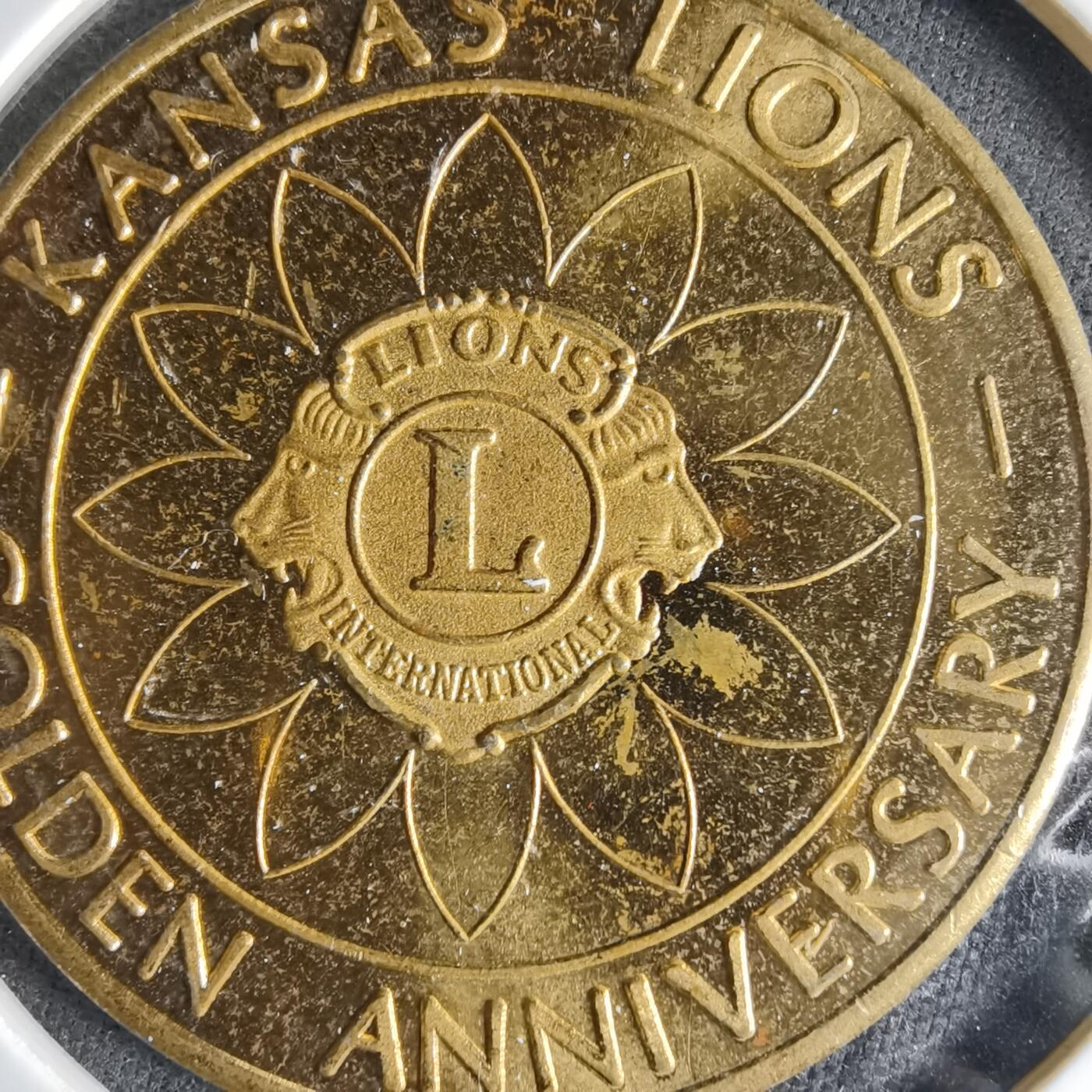 沼泽如烟--第1039场 1969年狮子会纪念章