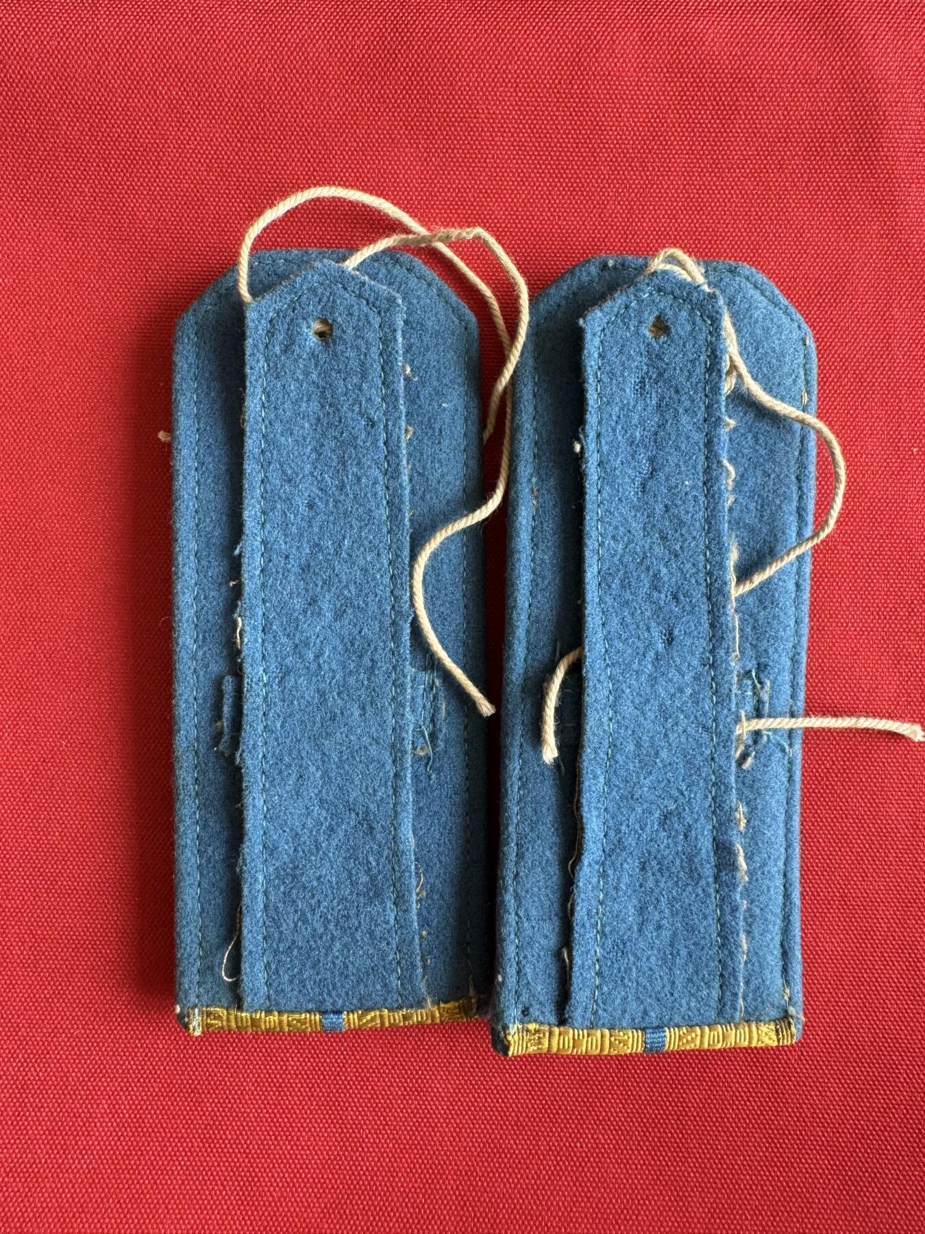 五哥徽章群   31号周二晚上八点4群联拍 肩章