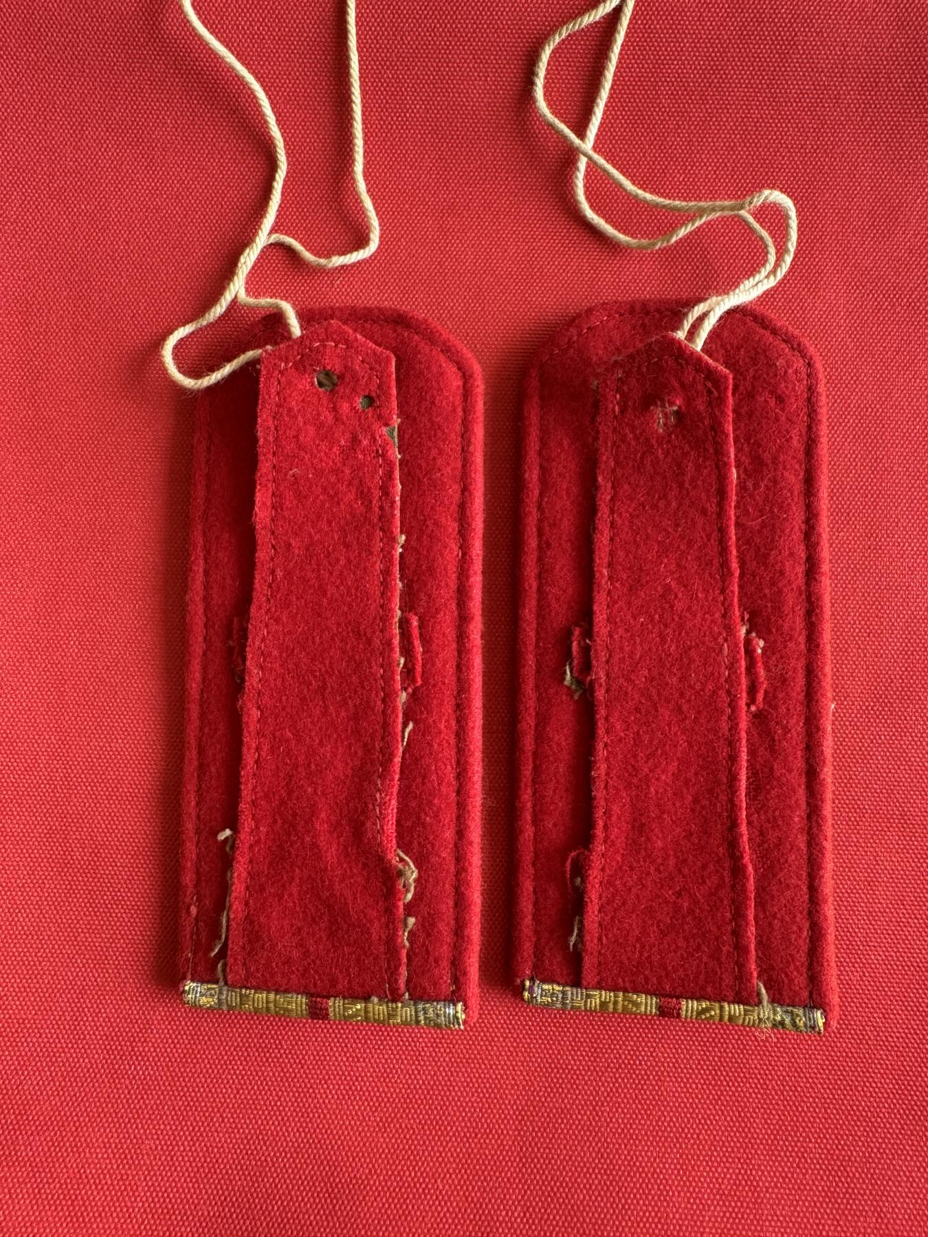 五哥徽章群   31号周二晚上八点4群联拍 肩章