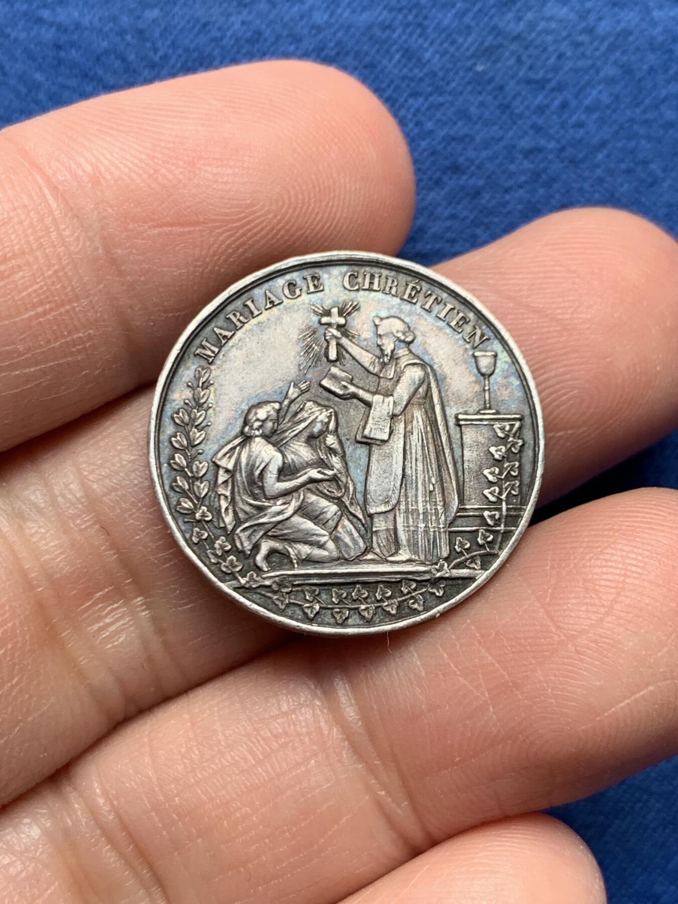 《竞宝斋》第476场 周日，周一 2场连拍 （全场包邮）欢迎送拍