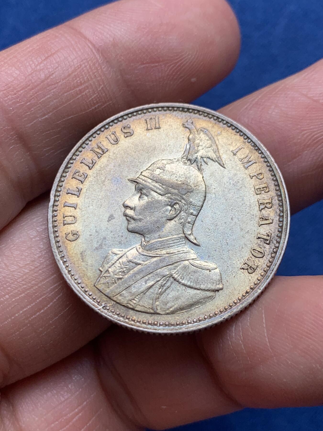 《竞宝斋》第476场 周日，周一 2场连拍 （全场包邮）欢迎送拍 德属东非1911年1卢比银币 转光人像清晰好品