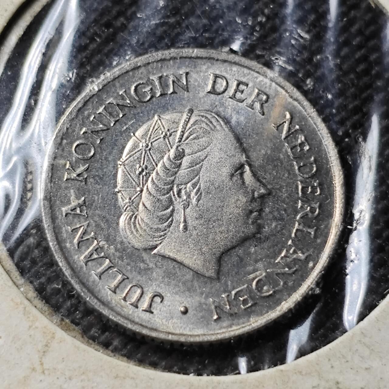 KK钱币收藏小铺  第412期 2月预留时间 周末发货 1975荷兰25分 好品