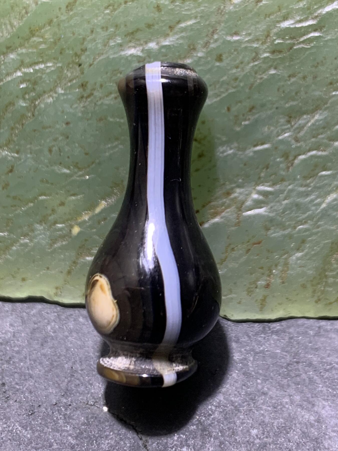 药师玛瑙通货瓶形珠一个！