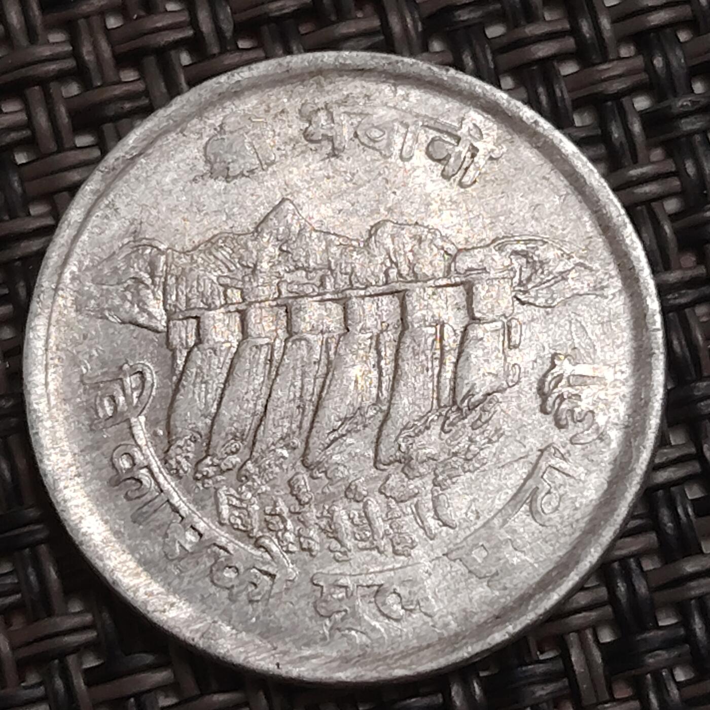 布加迪🐬～世界钱币(上海)🌾第 285 期 /  各国套币和散币