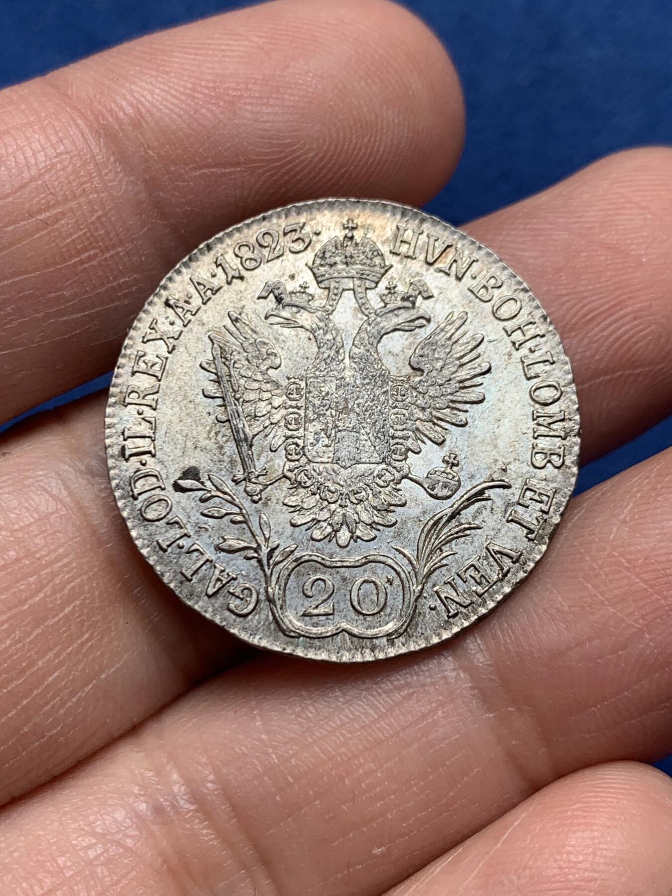 《竞宝斋》第476场 周日，周一 2场连拍 （全场包邮）欢迎送拍 奥地利1823年弗朗索瓦一世（小头）20克鲁泽银币 好品