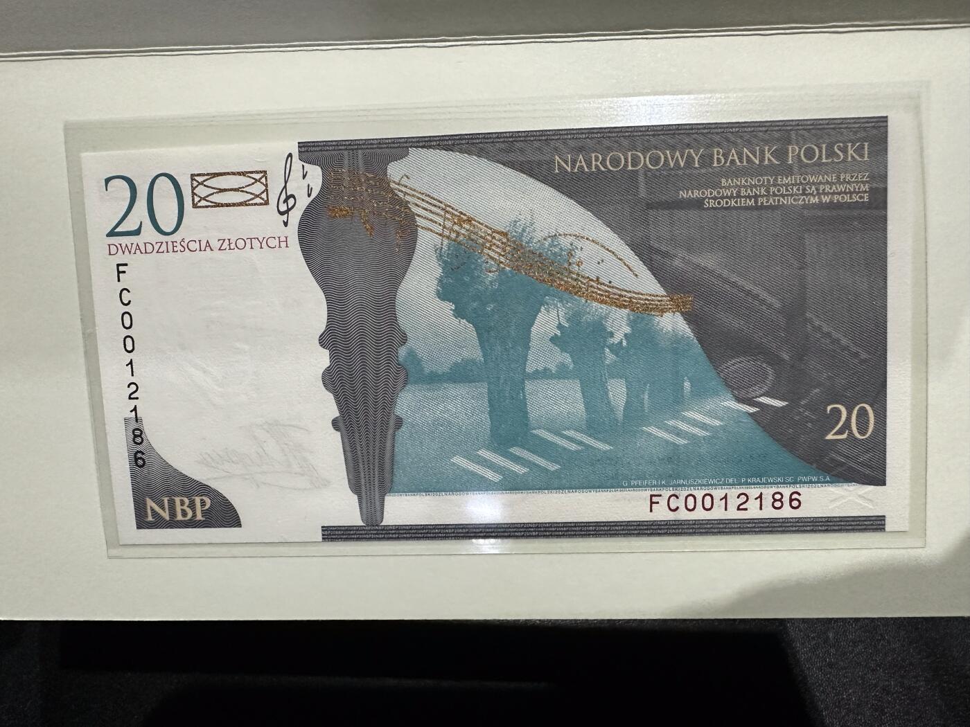 《外钞收藏家》第六百二十二期（精品场）（长期征集拍品、欢迎藏友们联系合作）