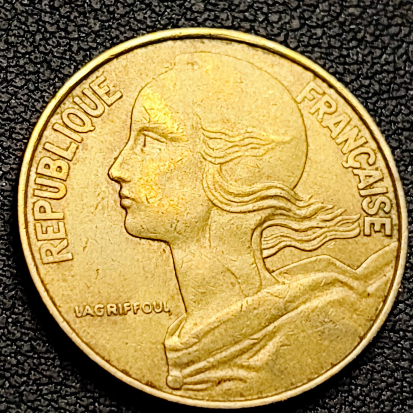 泉币菌-第219场-拍品多 请提前出价 。