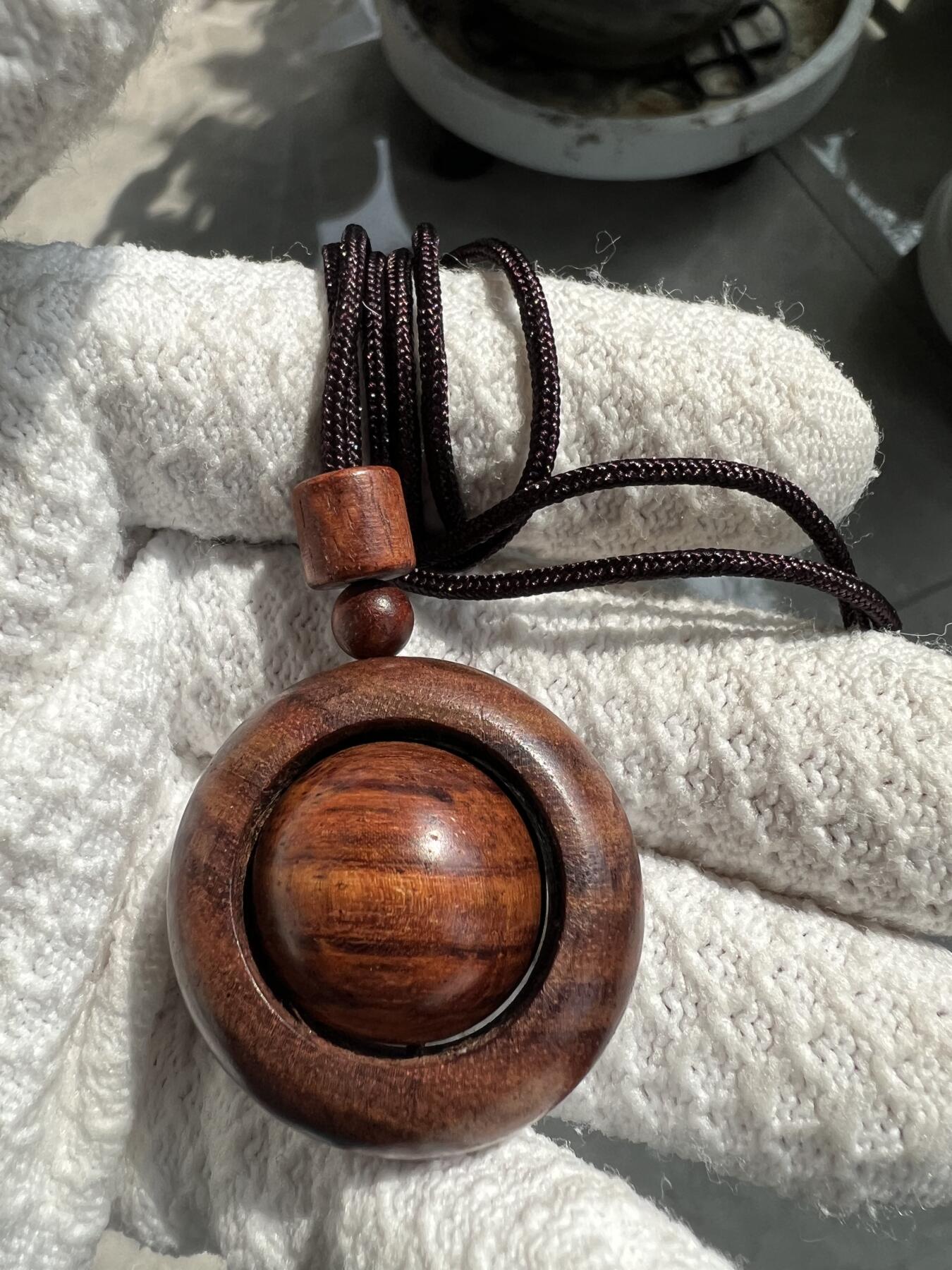 零元拍：海南黄花梨转运珠：33/20MM