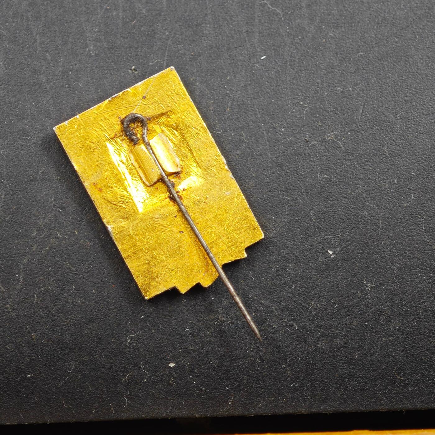 3月30日结束，成斌徽章钱币专场（ 苏联十月革命50周年列宁纪念章