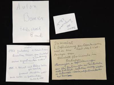 凯旋世界勋赏（第23期）（欢迎送拍）（对拍品有疑问请询问客服，不接受到手刀，出价默认拍品品相。请认真阅读拍卖规则！出价默认已认可！）（收到货请录制开箱视频，无视频概不处理问题。） - （介绍贴）安东·鲍尔的曾孙子/孙女 整理的家族信息，留下的便条 记录了关于他的家族状况，这些是便签，左下角白色便签记载了关于安东·鲍尔的婚姻状况，右下角黄色便签记载了关于安东·鲍尔的儿子 （安东·鲍尔有一儿一女）恩斯特·鲍尔的一些描述