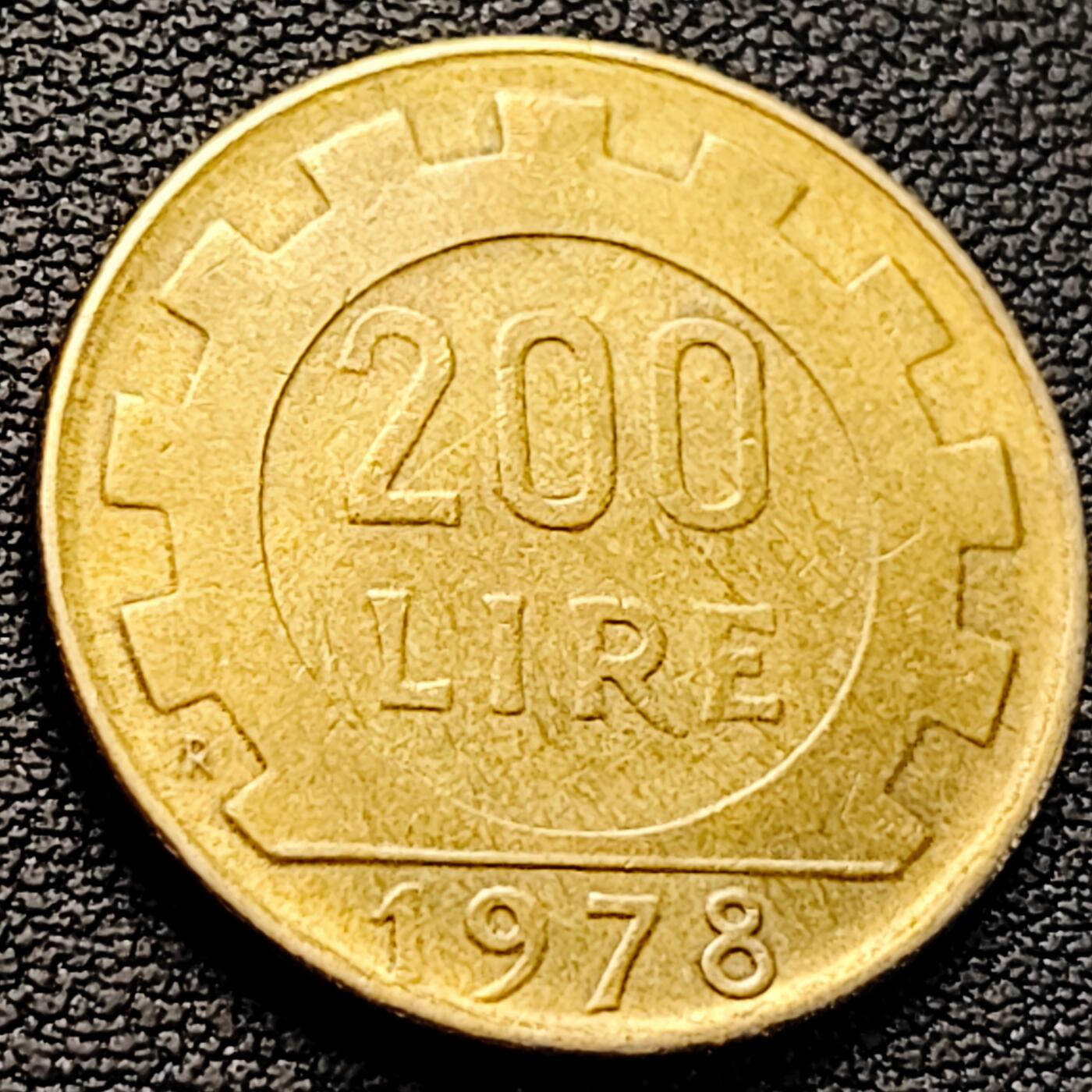 泉币菌-第218场-拍品多 请提前出价 。