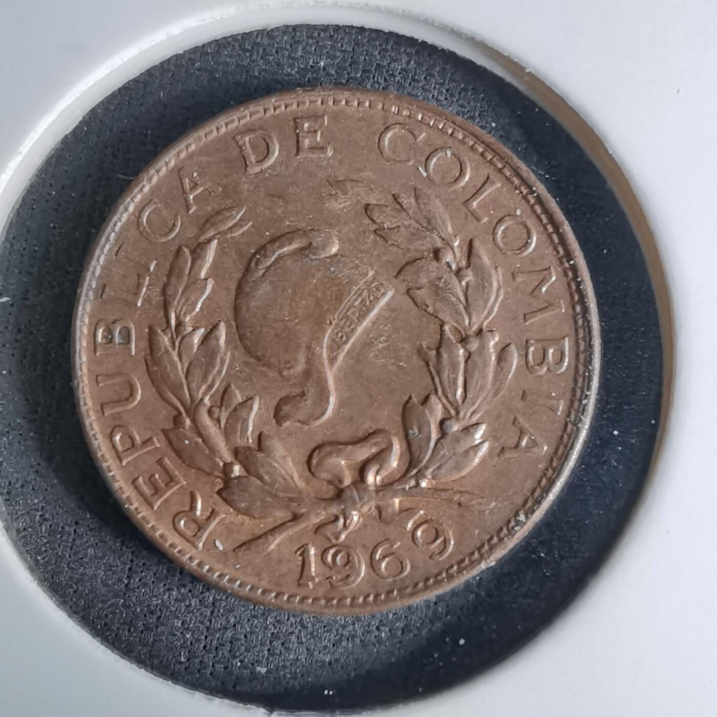 沼泽如烟--第1042场 哥伦比亚1969年一分