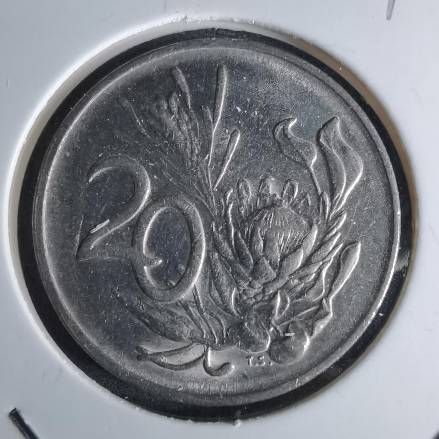 沼泽如烟--第1042场 南非1983年20分