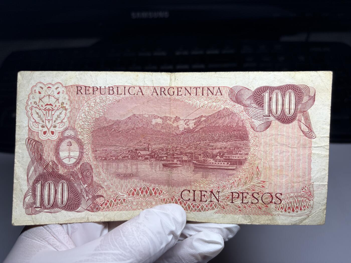 2026年集古藏今外币拍卖第三期-第10场—（总第320拍-纸币专场），本期拍完结算一次，发货时间2-3天，休息几天后继续新的一期拍卖。